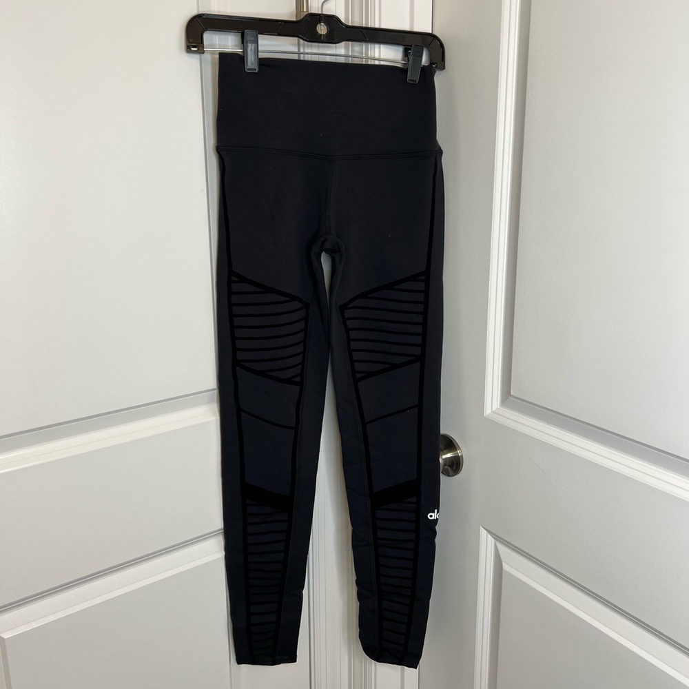 Alo Leggings